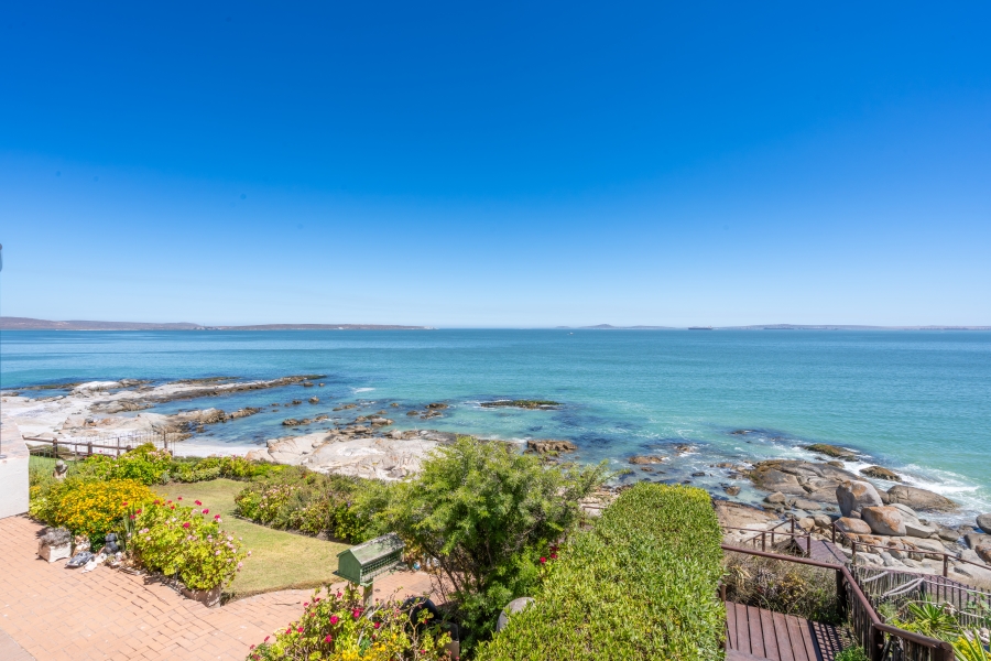 5 Bedroom Property for Sale in Waterfront Western Cape